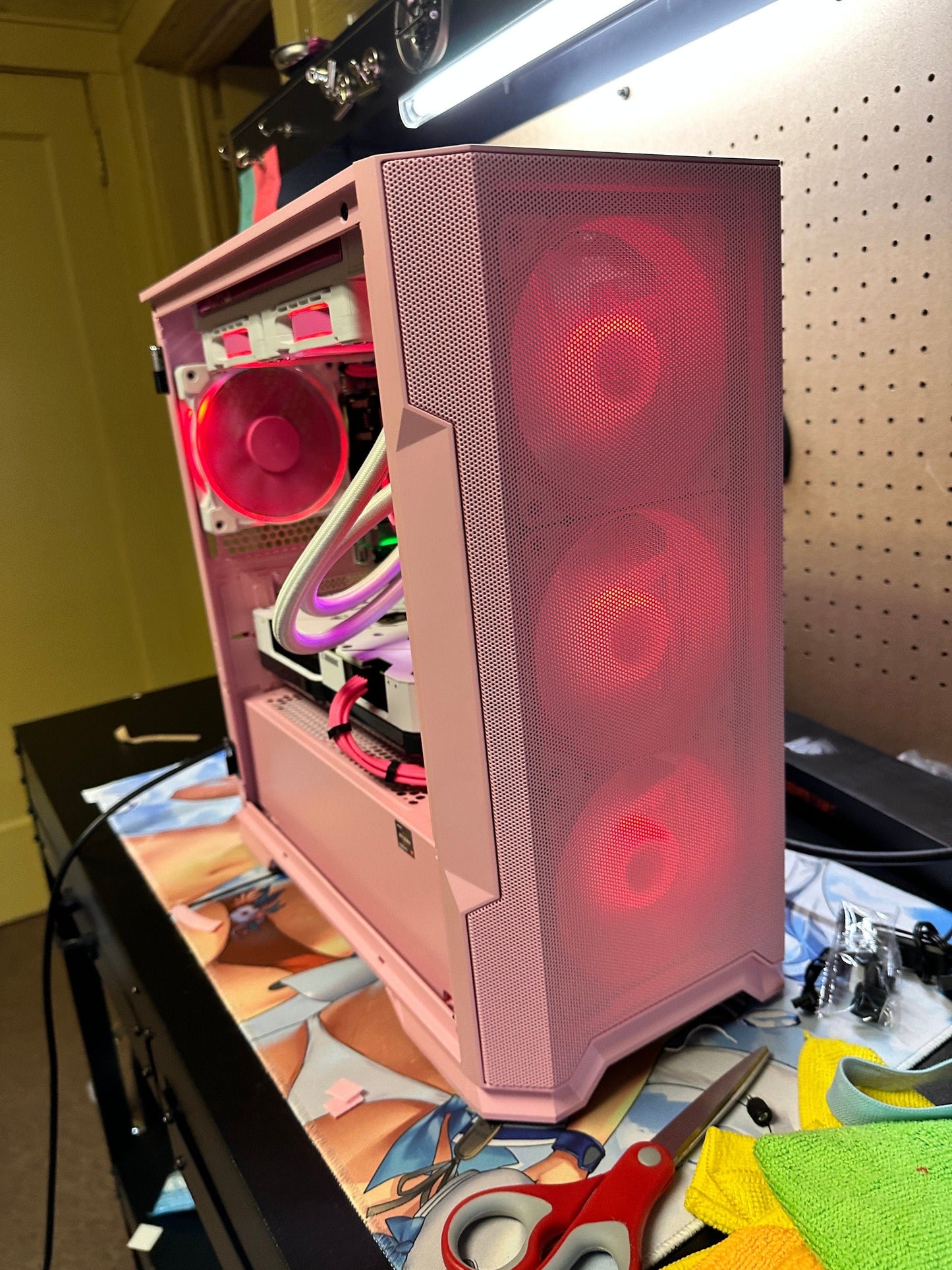 The Super Evelynne ® - The Original Pink Gaming Computer